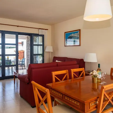 Susaeta Villa
