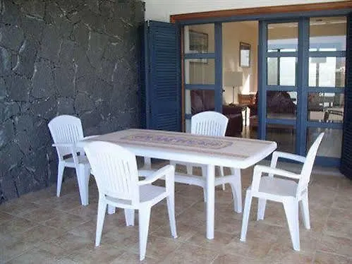 Susaeta Villa Playa Blanca